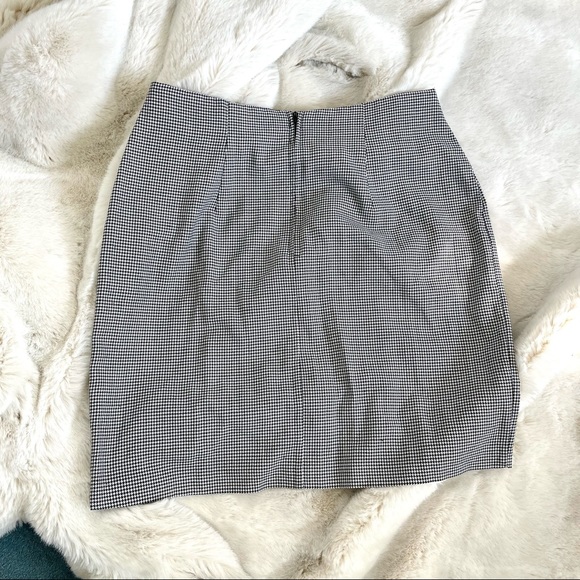VTG Button Decor Houndstooth Skirt - Picture 9 of 14
